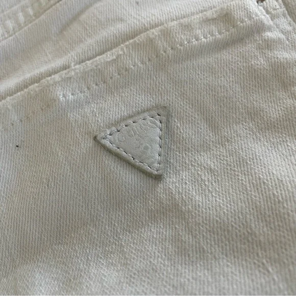 GUESS Ripped White Shorts - Picture 3 of 3